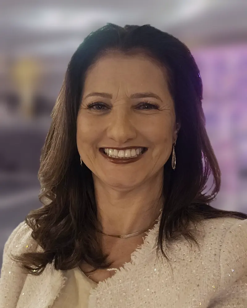Luinni Forghieri sorrindo